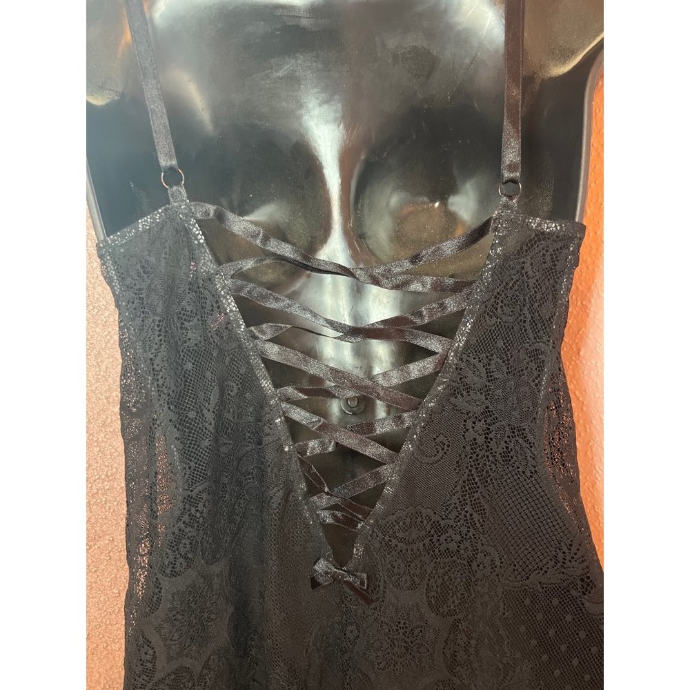 Victoria Secret M Black Lace Babydoll - Picture 7 of 8